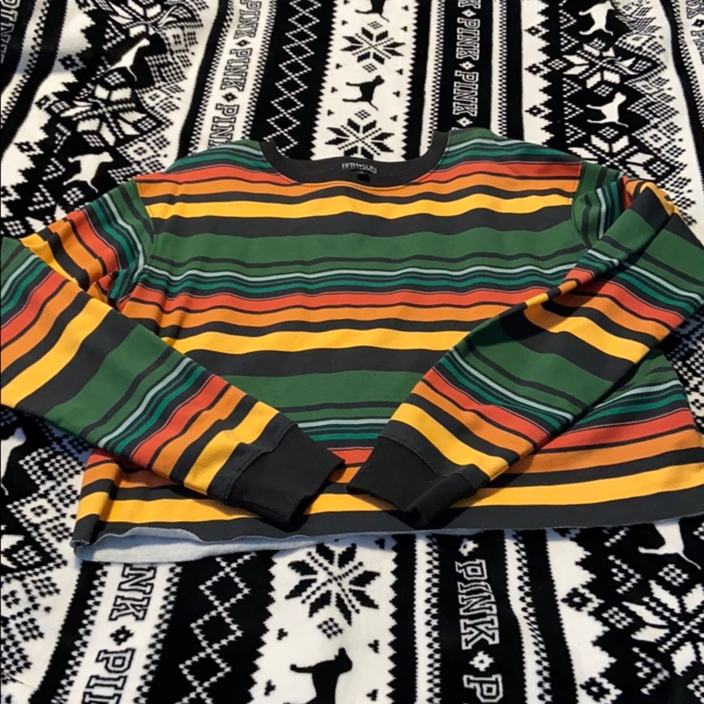 Cropped sweatshirt,